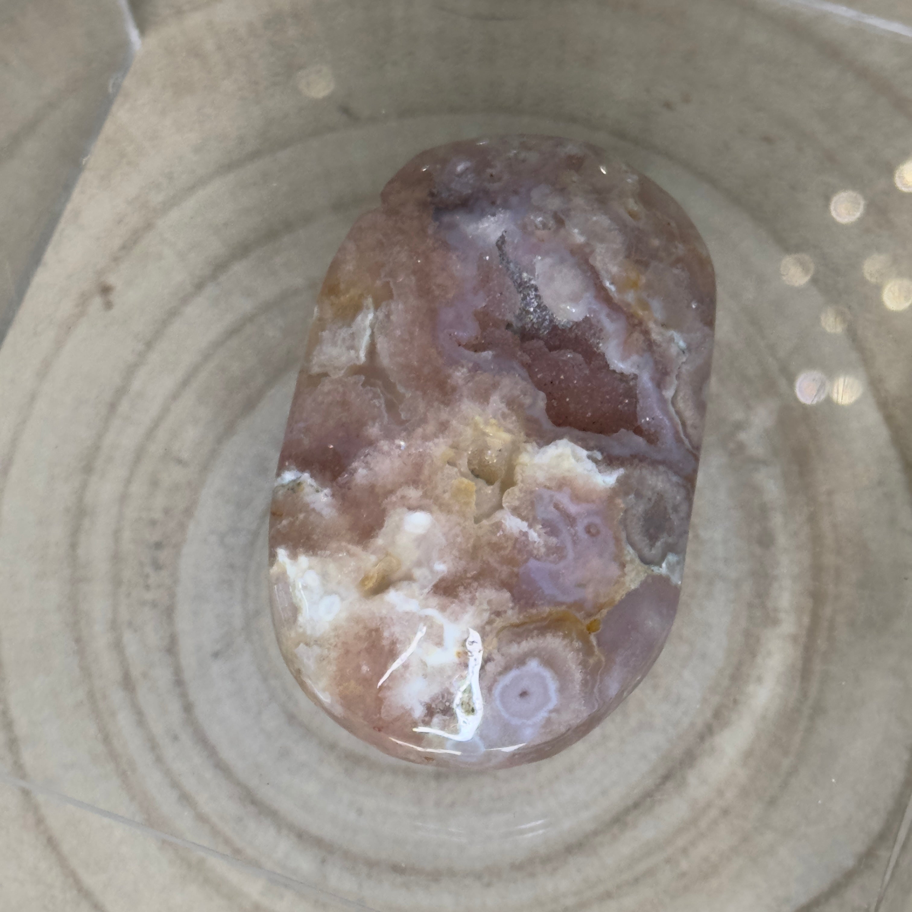 Flower Agate Palmstone