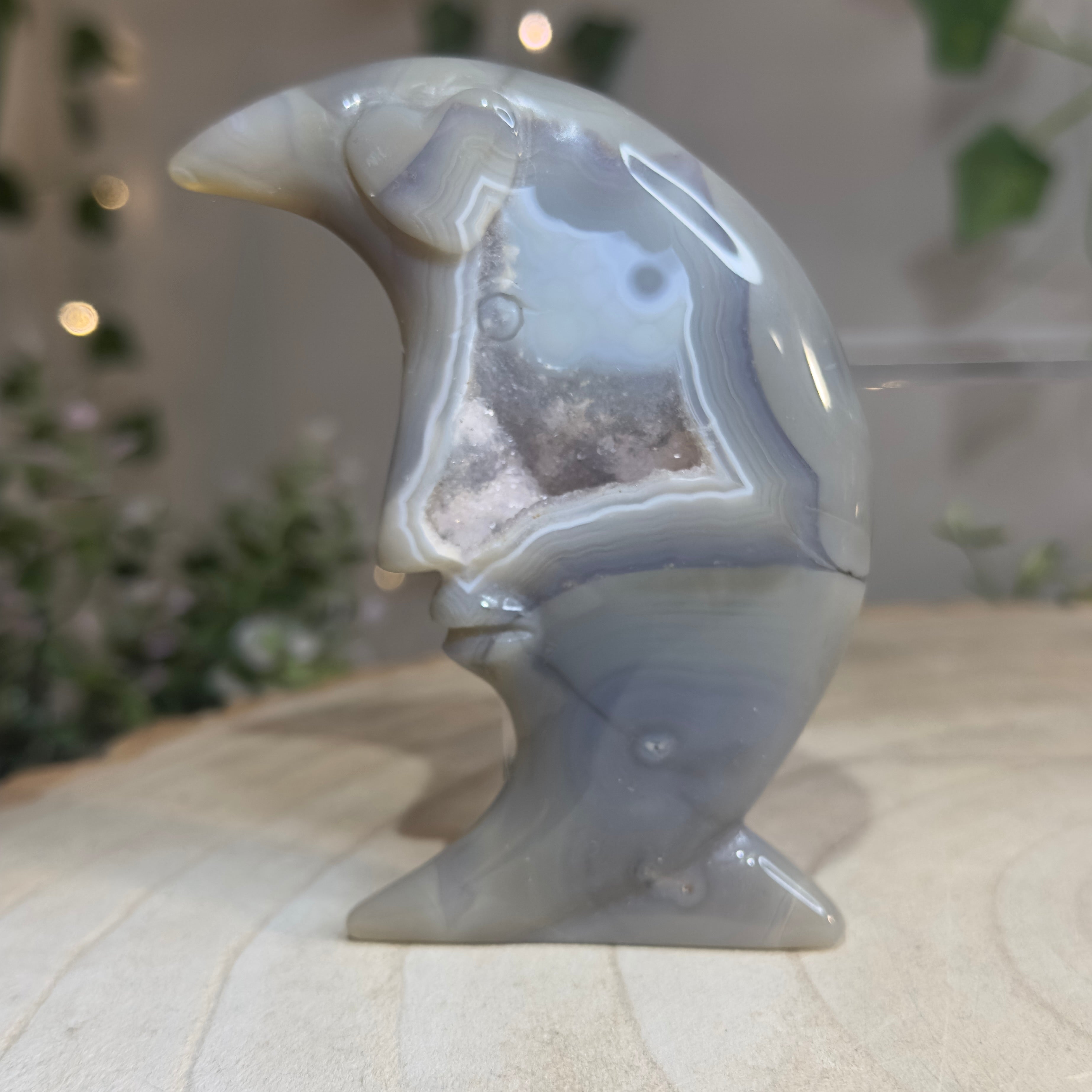 Druzy Blue Banding Agate Moon Carving